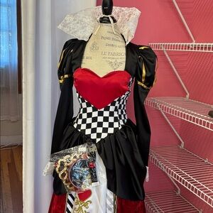 Elegant Red and Black Queen Costume Dress